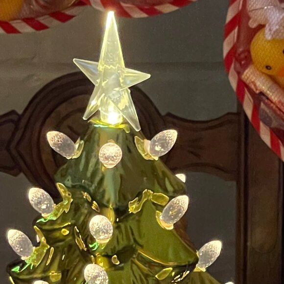 Vintage-Inspired 14" Gold Christmas Tree -CHILD-FRIENDLY ACRYLIC !(RETIRED) NWT - Picture 10 of 14